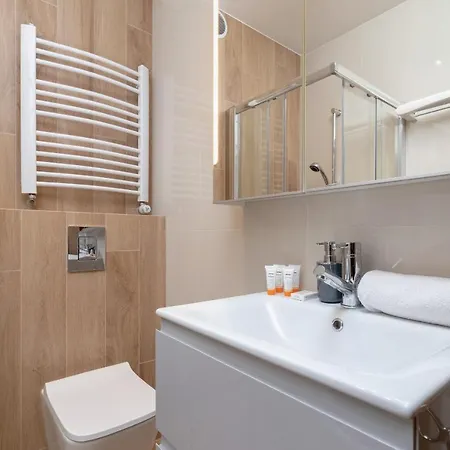 Business For Office Kolaczy By Renters Cracovia