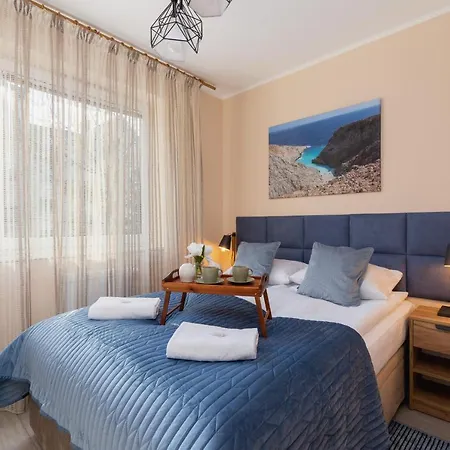 Business For Office Kolaczy By Renters Apartament *